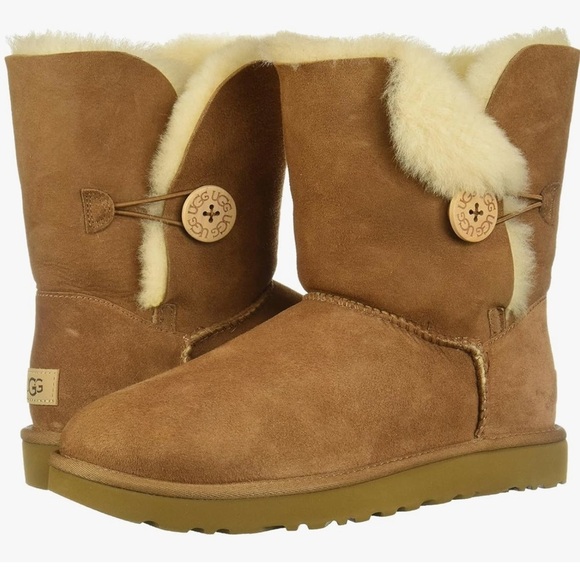 UGG Women's Bailey Button II Boot in Chestnut Brown - Picture 1 of 16